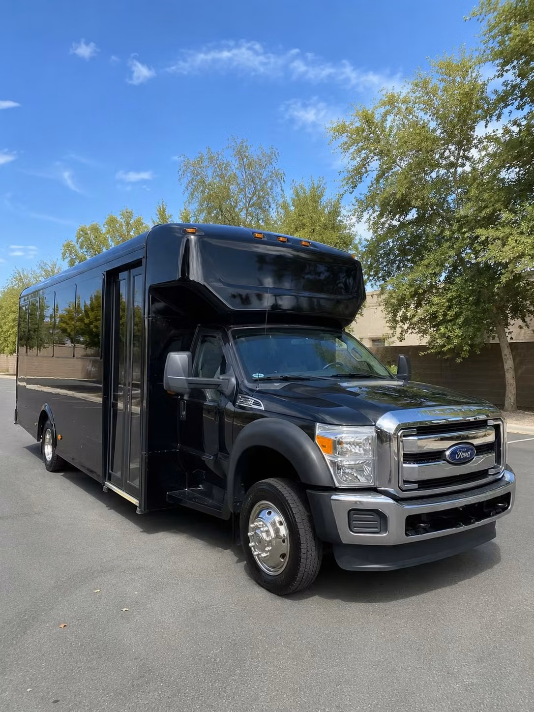 prom homecoming bus rentals in carlsbad